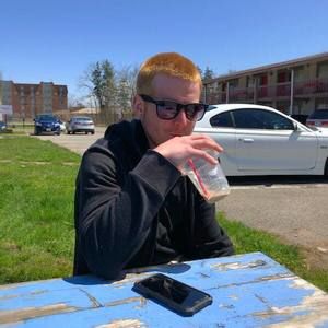 Meet your Posher, Jordan